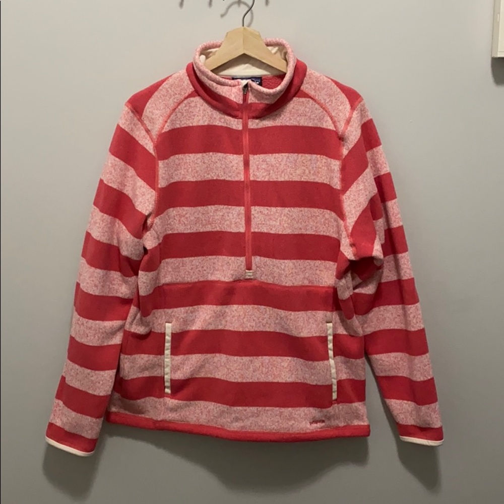 Ladies Patagonia fleece top melon colored